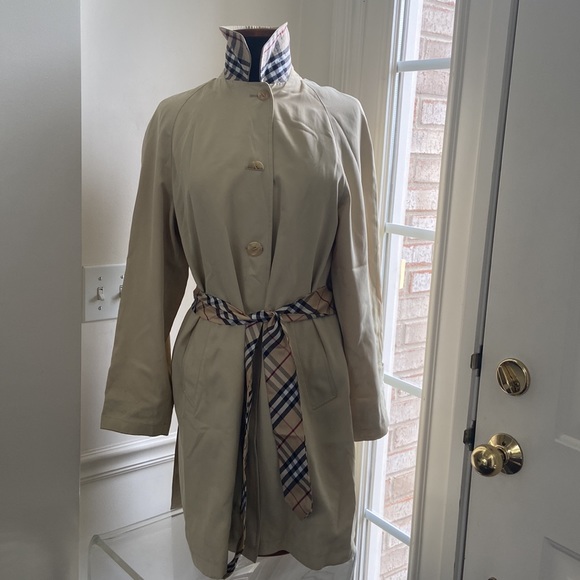 Burberry Camden Heritage Car Coat - Picture 7 of 16